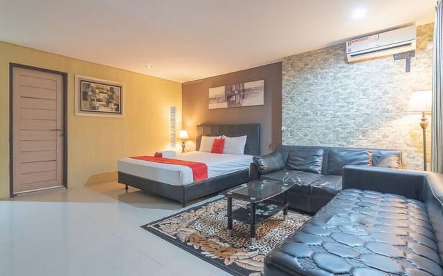 Barkah Guesthouse by RedDoorz