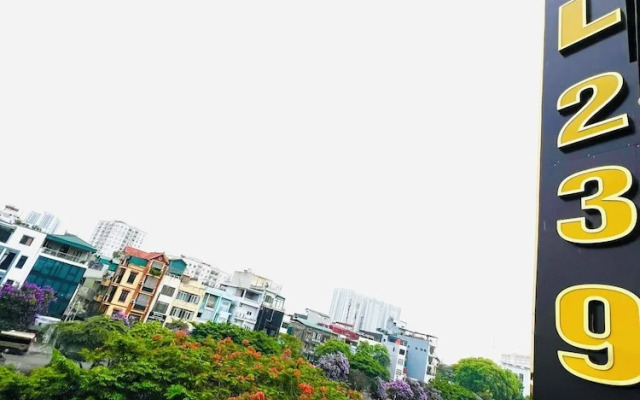 239 Hotel