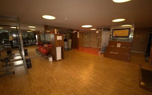 Atakoy Marina Hotel