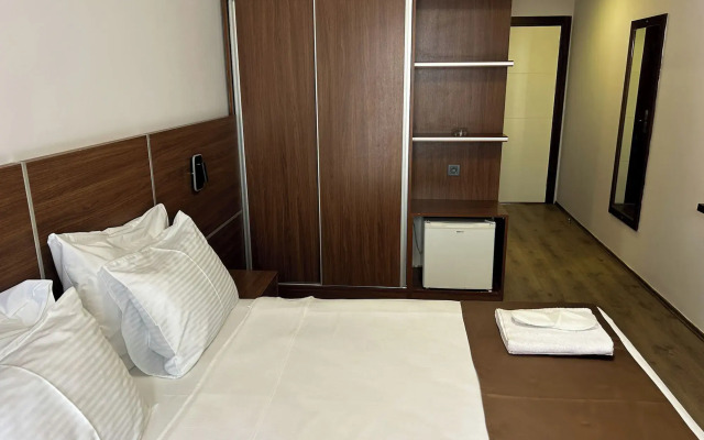 Gulluk Life Hotel