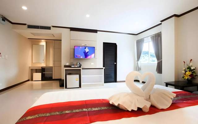 Pranee Beach Bungalows