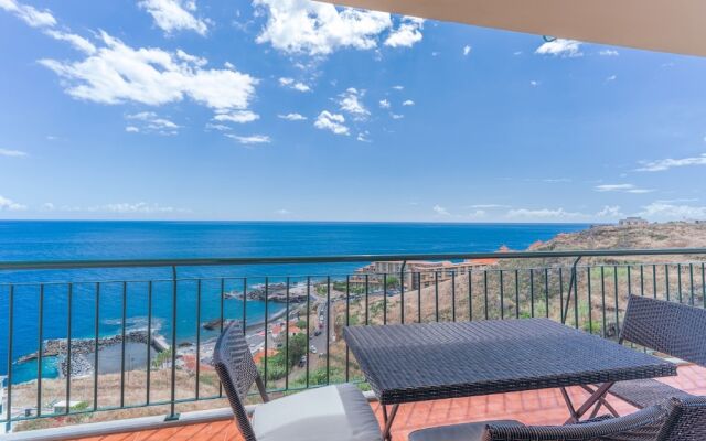 Stunning Apartment with sea view