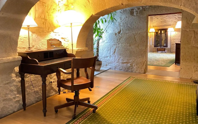 Hotel Pazo de Lestrove by Pousadas de Compostela