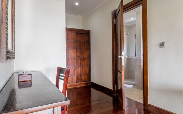 Royalty Villas - Adults Only