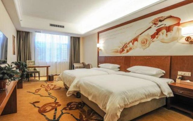 Vienna 3 Best Hotel (Pengyang Zheshang International)