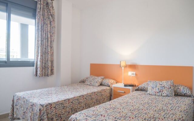 Marineu Atenea Playa Romana