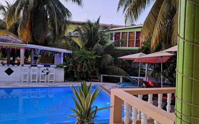 Bay Heights Bed and Breakfast