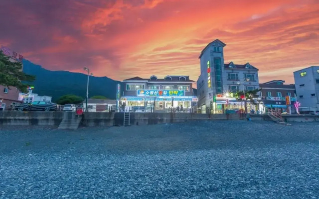 Geojedo Haeseong Beach Pension