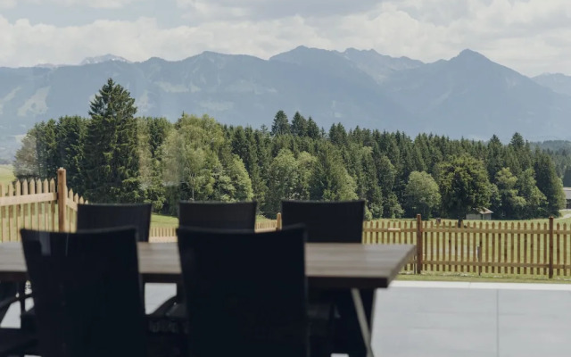 Platzhirsch First Class Living