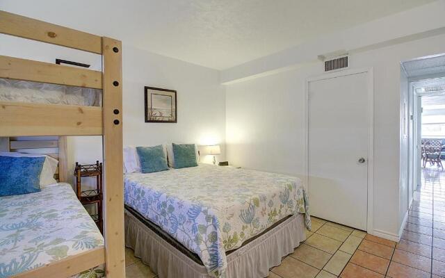 Little Shell Sm152 Condo