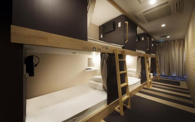 Centurion Ladies Hostel Ueno Park - Caters to Women