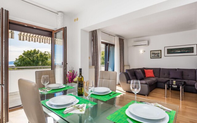 Amazing Apartment in Rijeka With 2 Bedrooms, Wifi and Outdoor Swimming Pool