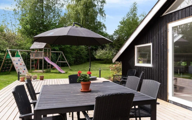6 Person Holiday Home in Vejby