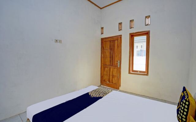 OYO 92861 Raya Guest House Syariah