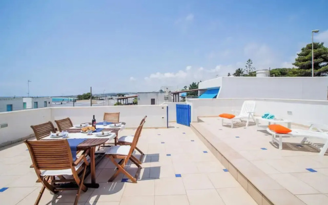 Penthouse Azzurra Sea View Near Beach