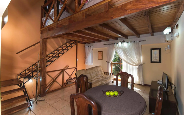 Arami Hotel & Lodge