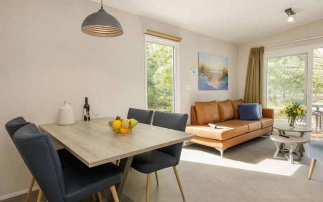 Comfortable Chalet With two Bathrooms Near the Beach