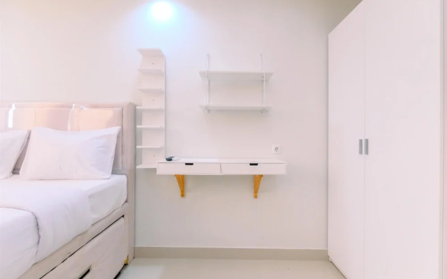 Nice And Comfortable 1Br Evenciio Margonda Apartment