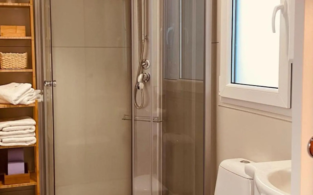 MAGNOLIA HOUSE by the RIVER