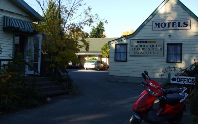 Glenalvon Lodge Motel