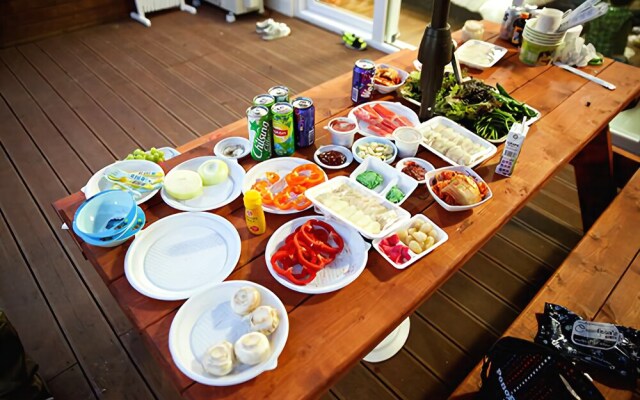 Ganghwa Hill Mare Pension