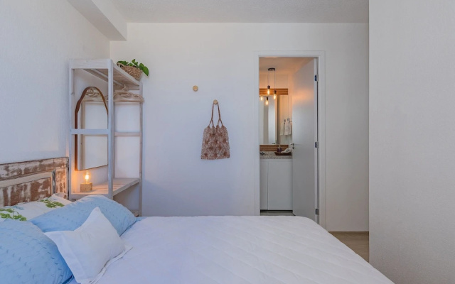 Mirante #605 - Space and Comfort by Carpediem