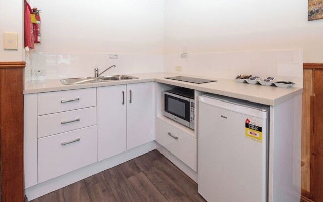 Anchor Down Cottages