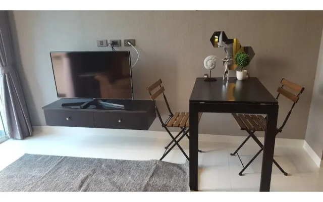 Serenity Condo Wongamat by Patsamon