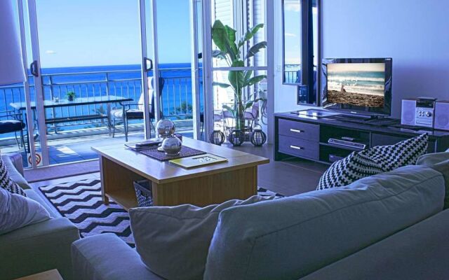 Indigo Blue Beachfront Apartments