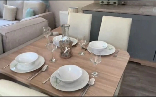Exotic 3-bed Caravan at Newquay Holiday Park