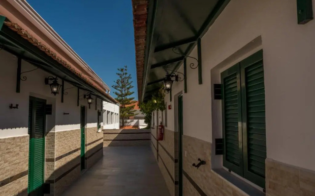Chandris Apartments