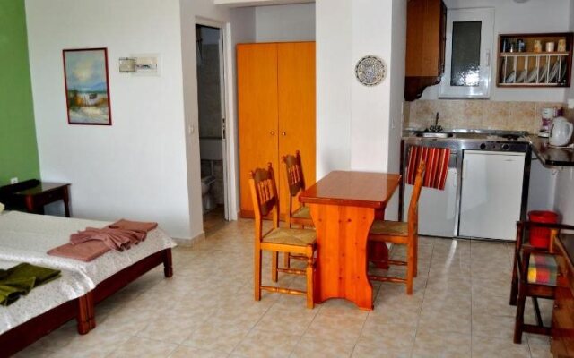 Cannon Studios & Rooms