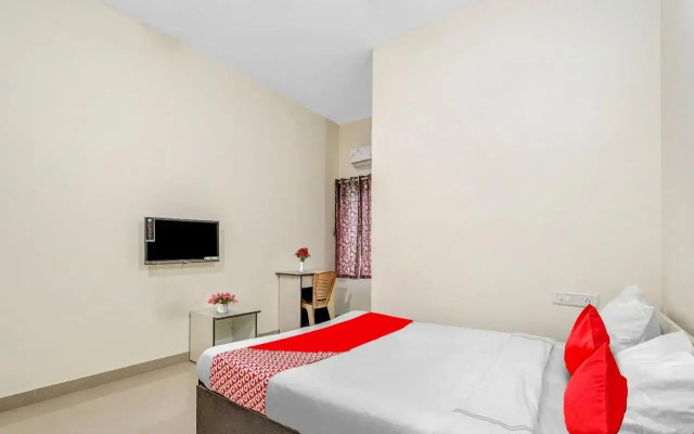 OYO Flagship 703044 Gn Nelli Rooms