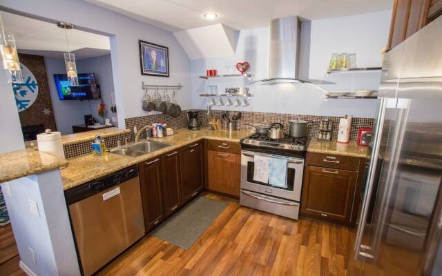Bedknobs and Broomsticks - 3 Br Condo