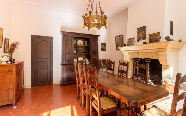 Cozy Holiday Home With Private Pool