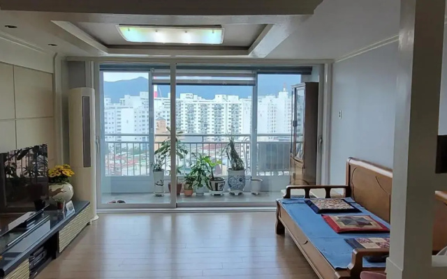 Green Homestay - Foreigner Only