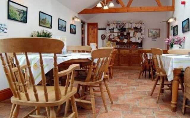 Common Barn Farm B  B
