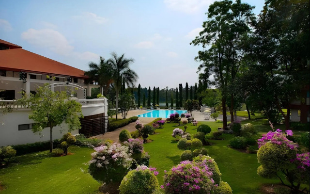 Panorama Golf And Country Club