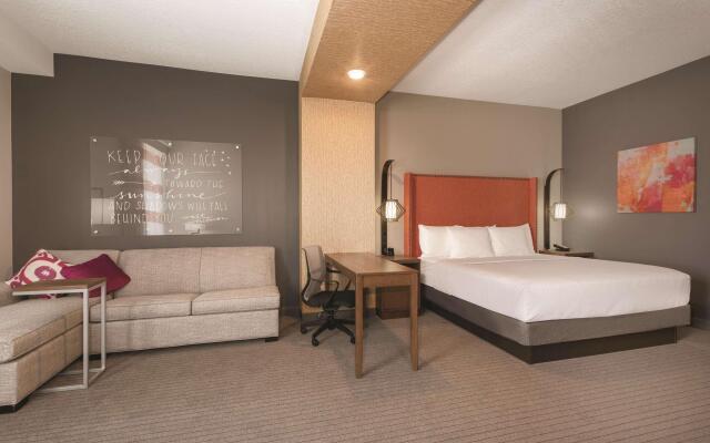 La Quinta Inn & Suites by Wyndham South Jordan
