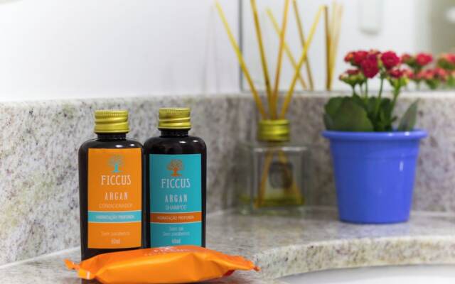 Vista Incrível com piscina e academia