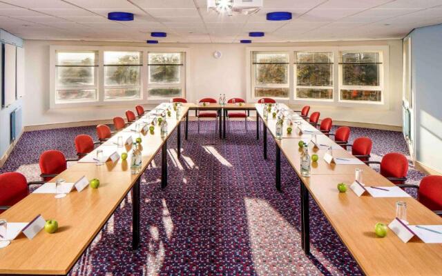 Mercure Chester Abbots Well Hotel