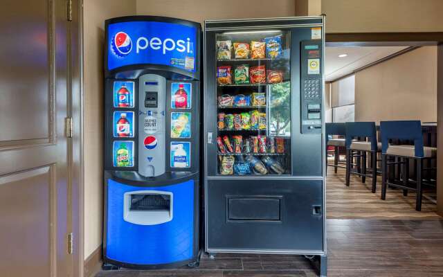 Comfort Inn Lancaster County North