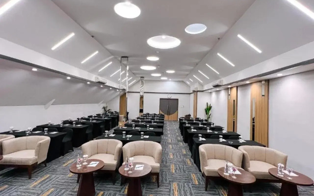 J4 Hotels Legian