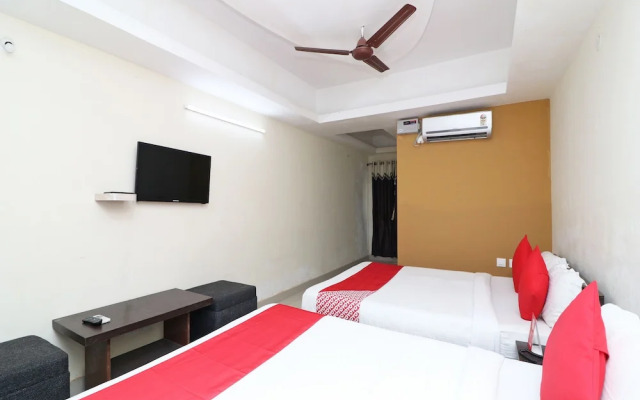 OYO Flagship 38019 Hotel Sea Sand