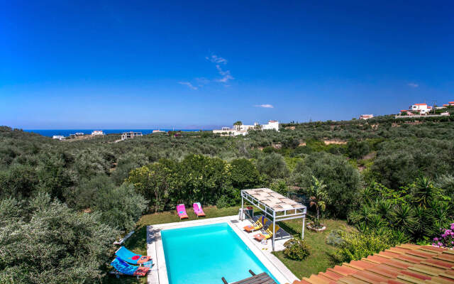 Villa Liostasi with private swimming pool