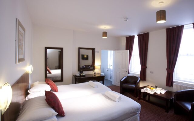 Park Central Hotel
