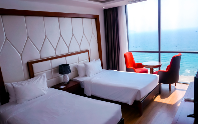 Le Hoang Beach Hotel Danang