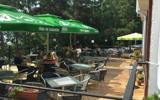 Park Hotel Briz All Inclusive- Free Parking