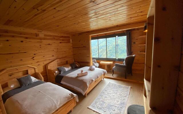 Kinya Bungalov Hotel