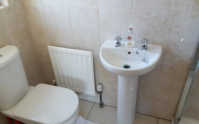 Belfastbreaks - Modern 4 Bedroom Townhouse in South Belfast